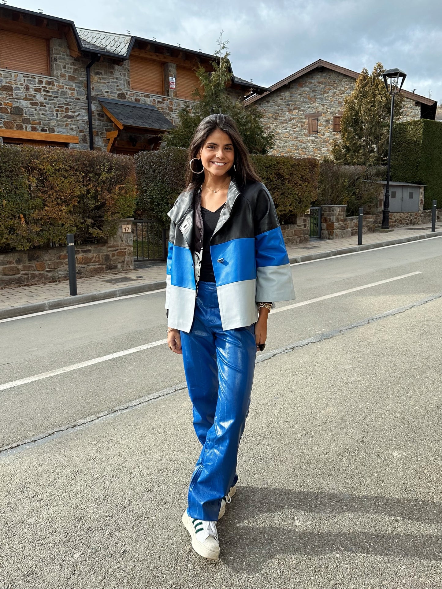 Chaqueta de piel tricolor