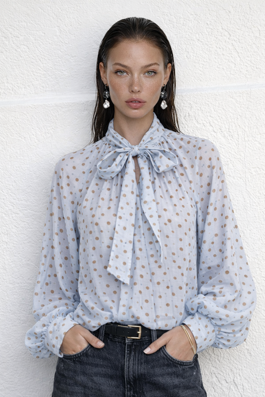 Blusa lunares lazo