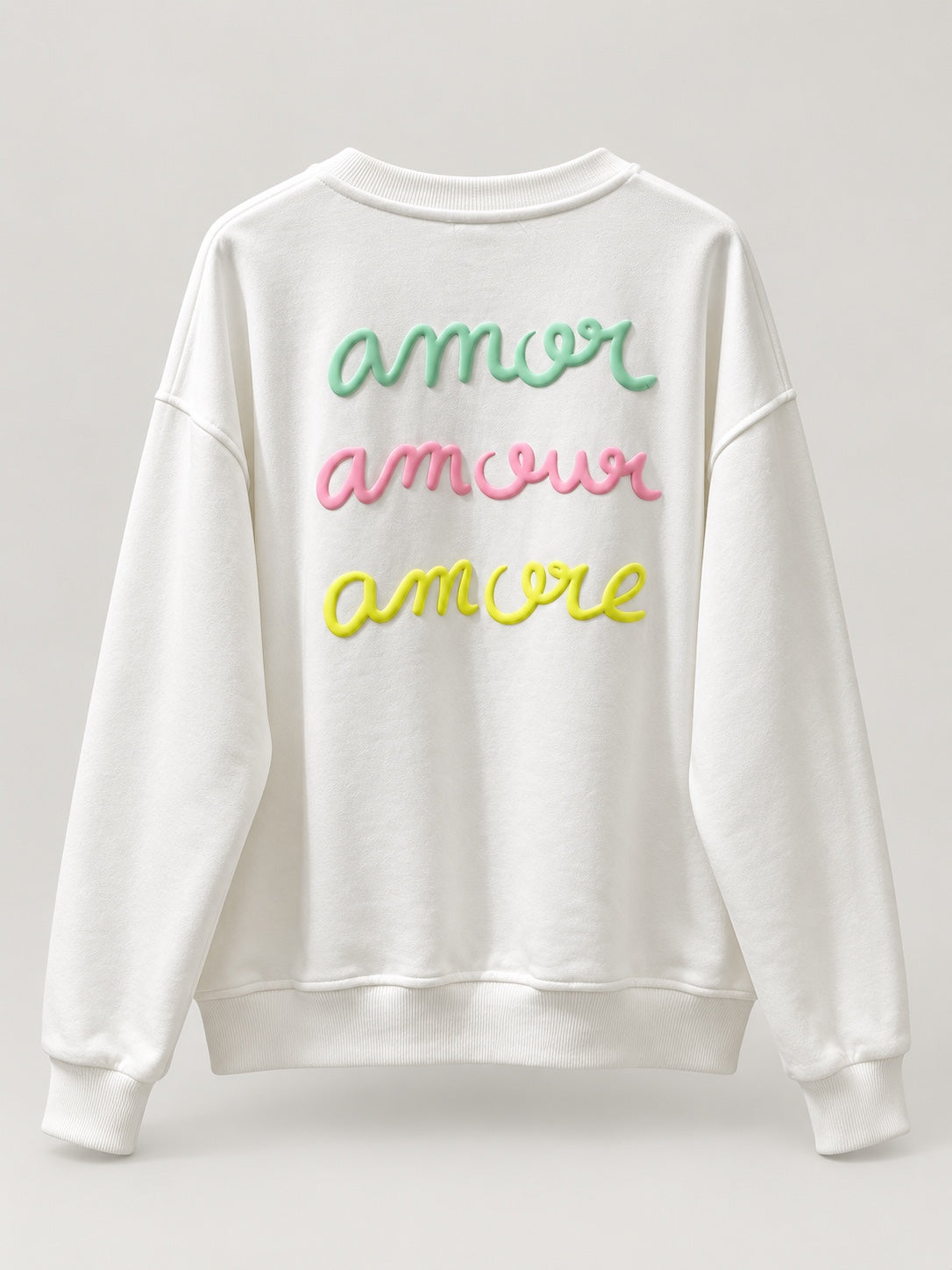 Sudadera Amore blanco roto de mujer con letras en relieve, producto espalda